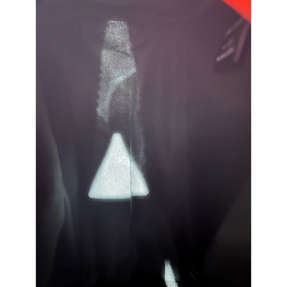 NWOT Paul Frank Patent Leather handbag with a crossbody strap - Picture 8 of 9